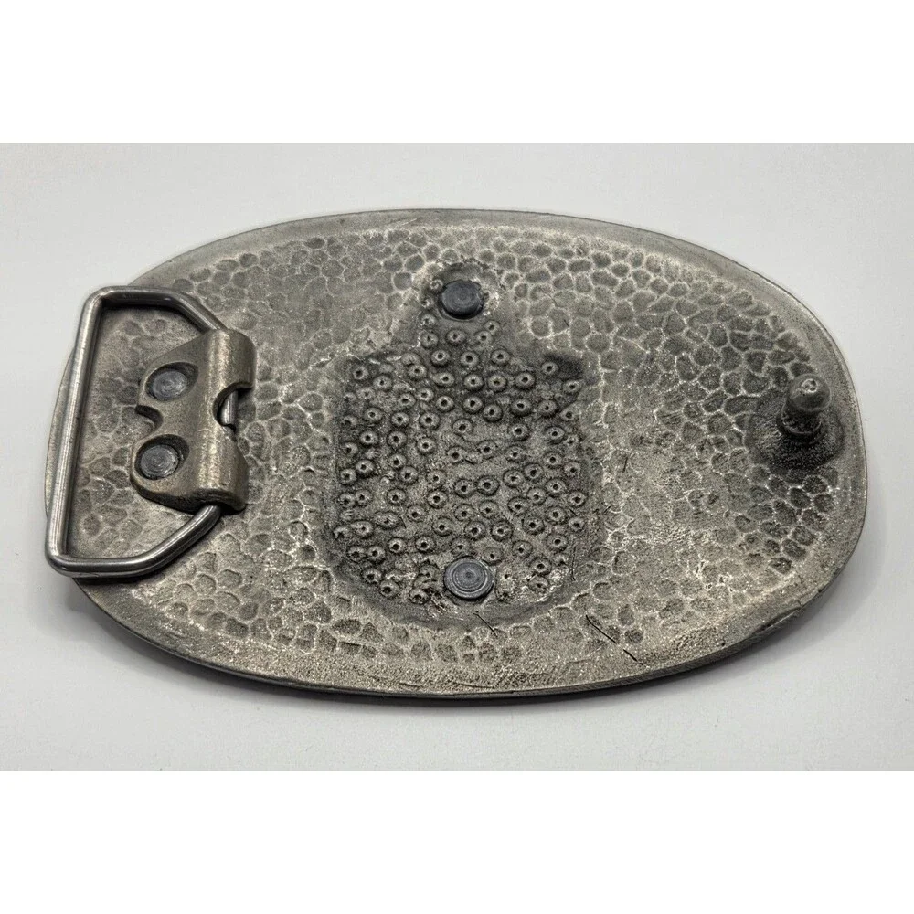 VTG Itsus Beverage Co Novelty Belt Buckle Bottle Opener Great Gag Gift Bar Humor